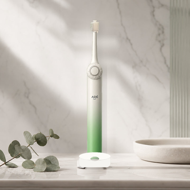 Adé 360 on its charging stand